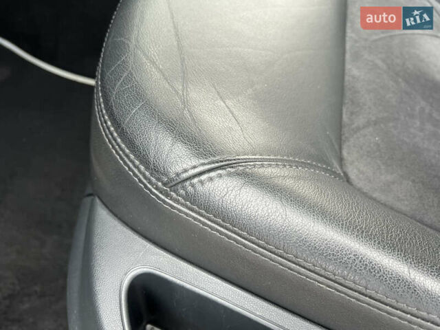 Серый Шкода Октавия, объемом двигателя 2 л и пробегом 211 тыс. км за 12950 $, фото 67 на Automoto.ua