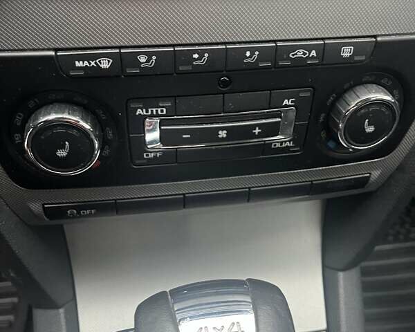 Сірий Шкода Октавія, об'ємом двигуна 2 л та пробігом 184 тис. км за 11300 $, фото 39 на Automoto.ua