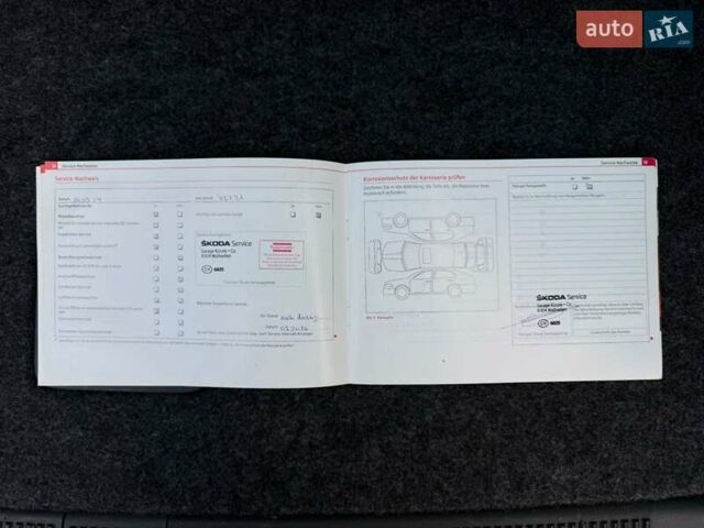 Серый Шкода Октавия, объемом двигателя 0 л и пробегом 177 тыс. км за 11850 $, фото 70 на Automoto.ua