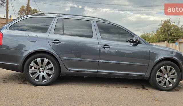 Сірий Шкода Октавія, об'ємом двигуна 1.6 л та пробігом 195 тис. км за 10000 $, фото 16 на Automoto.ua