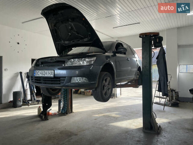 Сірий Шкода Октавія, об'ємом двигуна 1.97 л та пробігом 311 тис. км за 10000 $, фото 5 на Automoto.ua