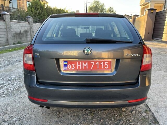 Сірий Шкода Октавія, об'ємом двигуна 1.4 л та пробігом 128 тис. км за 7000 $, фото 7 на Automoto.ua