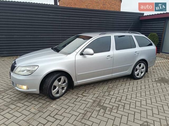 Серый Шкода Октавия, объемом двигателя 1.6 л и пробегом 278 тыс. км за 7500 $, фото 7 на Automoto.ua