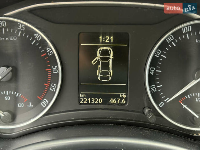 Серый Шкода Октавия, объемом двигателя 1.6 л и пробегом 221 тыс. км за 7650 $, фото 38 на Automoto.ua