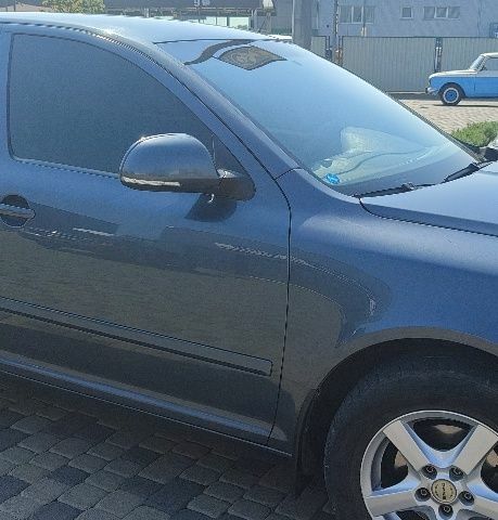 Сірий Шкода Октавія, об'ємом двигуна 1.6 л та пробігом 315 тис. км за 6800 $, фото 3 на Automoto.ua