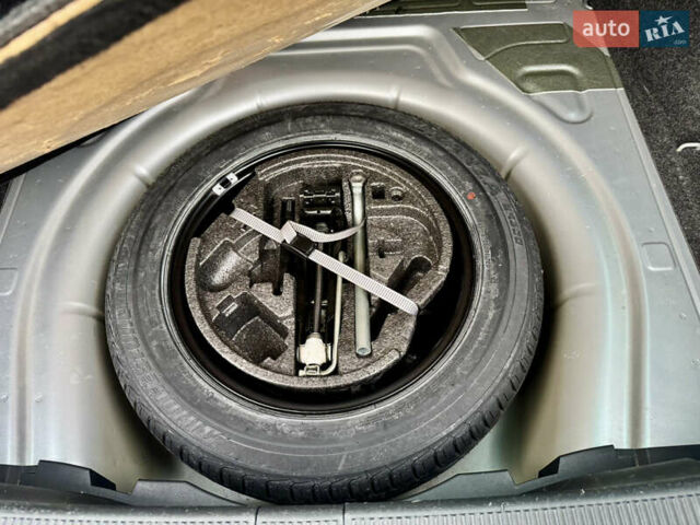 Сірий Шкода Октавія, об'ємом двигуна 1.6 л та пробігом 181 тис. км за 8799 $, фото 19 на Automoto.ua