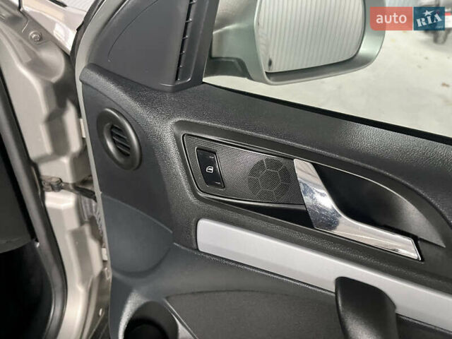 Сірий Шкода Октавія, об'ємом двигуна 1.6 л та пробігом 208 тис. км за 9150 $, фото 53 на Automoto.ua