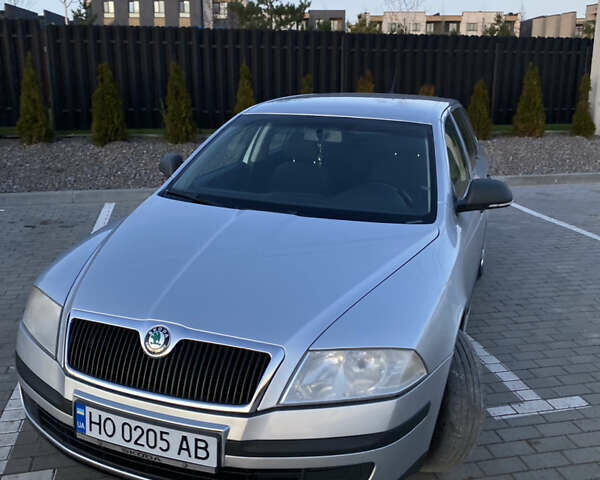 Сірий Шкода Октавія, об'ємом двигуна 1.6 л та пробігом 274 тис. км за 6800 $, фото 21 на Automoto.ua