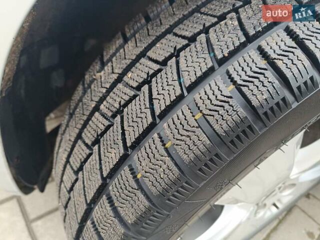 Серый Шкода Октавия, объемом двигателя 1.6 л и пробегом 278 тыс. км за 7500 $, фото 17 на Automoto.ua