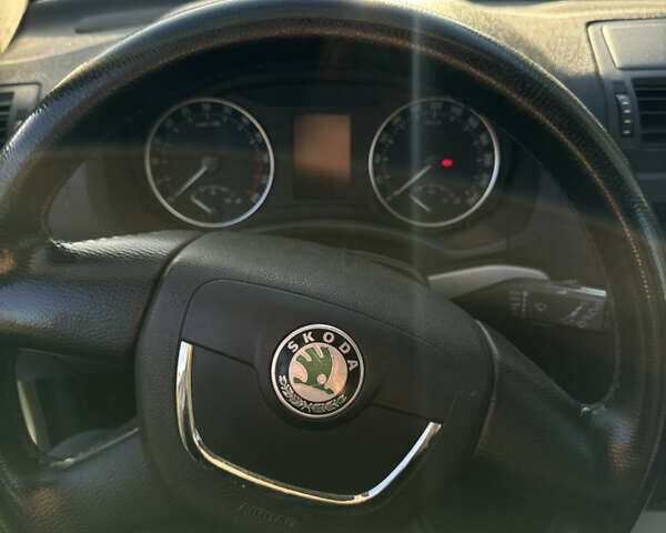 Серый Шкода Октавия, объемом двигателя 1.6 л и пробегом 311 тыс. км за 6400 $, фото 15 на Automoto.ua