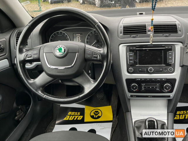 Серый Шкода Октавия, объемом двигателя 1.6 л и пробегом 296 тыс. км за 8999 $, фото 19 на Automoto.ua