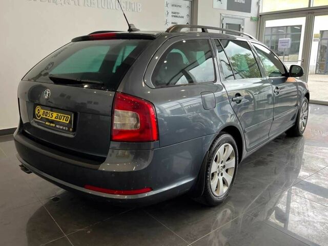 Серый Шкода Октавия, объемом двигателя 2 л и пробегом 263 тыс. км за 9000 $, фото 6 на Automoto.ua