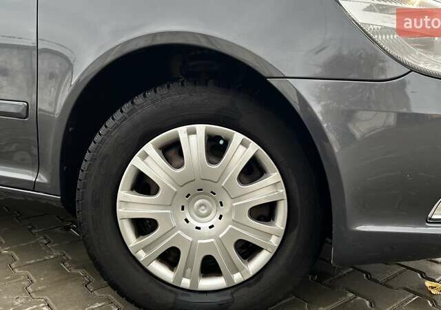 Сірий Шкода Октавія, об'ємом двигуна 1.8 л та пробігом 227 тис. км за 7800 $, фото 7 на Automoto.ua