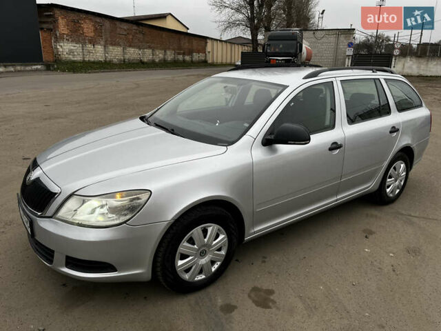 Серый Шкода Октавия, объемом двигателя 1.6 л и пробегом 331 тыс. км за 6650 $, фото 4 на Automoto.ua
