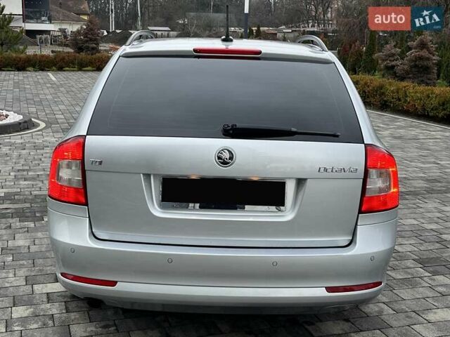 Серый Шкода Октавия, объемом двигателя 1.99 л и пробегом 234 тыс. км за 9800 $, фото 6 на Automoto.ua