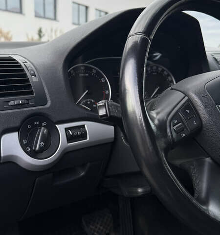 Сірий Шкода Октавія, об'ємом двигуна 1.8 л та пробігом 232 тис. км за 7300 $, фото 15 на Automoto.ua