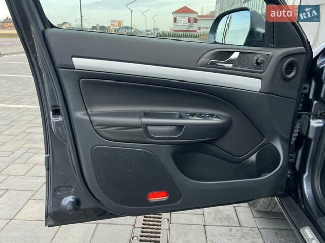 Серый Шкода Октавия, объемом двигателя 2 л и пробегом 211 тыс. км за 13200 $, фото 89 на Automoto.ua