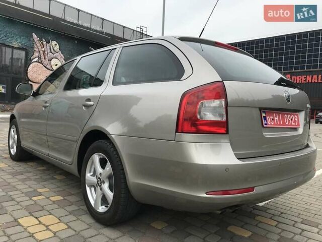 Шкода Октавія 2011 у Луцьку на Automoto.ua Сірий Шкода Октавія, об'ємом двигуна 0 л та пробігом 187 тис. км за 7850 $, фото 11 на Automoto.ua