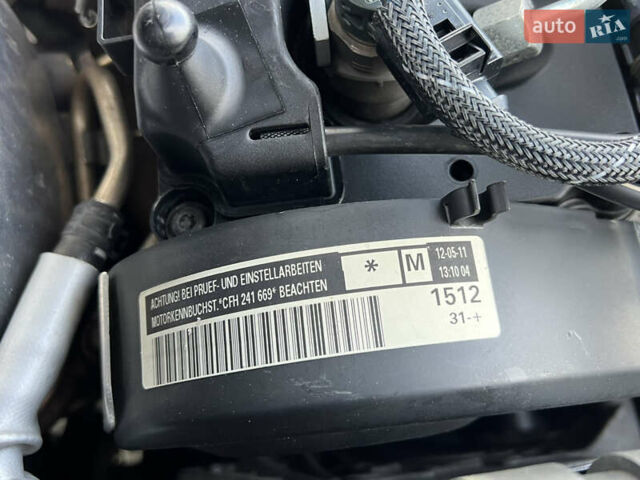 Серый Шкода Октавия, объемом двигателя 2 л и пробегом 211 тыс. км за 12950 $, фото 164 на Automoto.ua