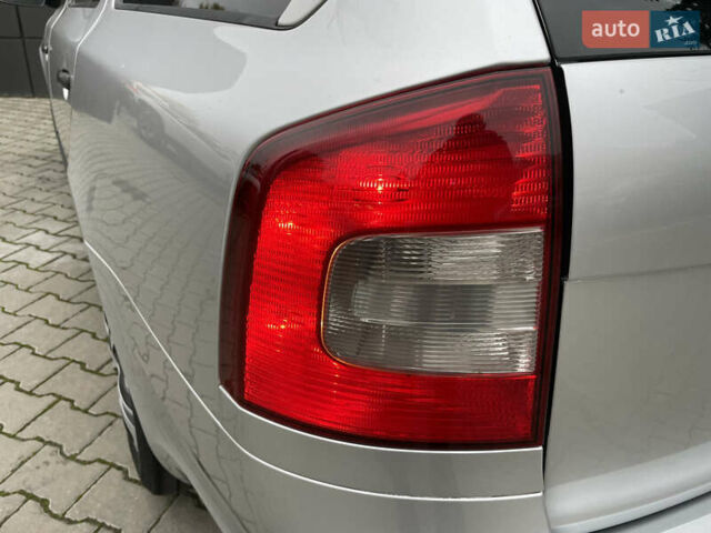 Сірий Шкода Октавія, об'ємом двигуна 1.8 л та пробігом 250 тис. км за 6999 $, фото 24 на Automoto.ua