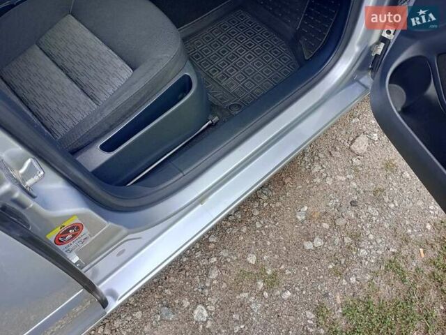 Серый Шкода Октавия, объемом двигателя 1.6 л и пробегом 269 тыс. км за 8600 $, фото 31 на Automoto.ua