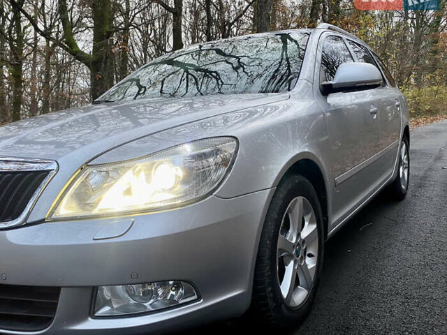 Серый Шкода Октавия, объемом двигателя 1.6 л и пробегом 230 тыс. км за 8300 $, фото 16 на Automoto.ua
