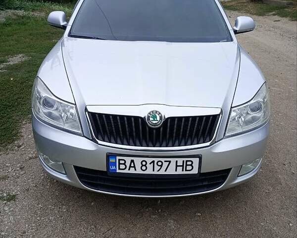 Серый Шкода Октавия, объемом двигателя 1.6 л и пробегом 269 тыс. км за 8600 $, фото 1 на Automoto.ua