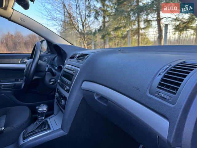 Сірий Шкода Октавія, об'ємом двигуна 2 л та пробігом 276 тис. км за 8899 $, фото 51 на Automoto.ua