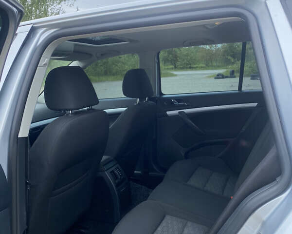 Сірий Шкода Октавія, об'ємом двигуна 1.6 л та пробігом 323 тис. км за 7850 $, фото 4 на Automoto.ua