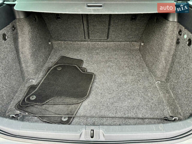 Сірий Шкода Октавія, об'ємом двигуна 1.6 л та пробігом 181 тис. км за 8799 $, фото 18 на Automoto.ua