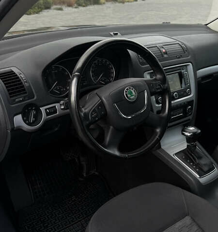 Сірий Шкода Октавія, об'ємом двигуна 1.8 л та пробігом 232 тис. км за 7200 $, фото 17 на Automoto.ua