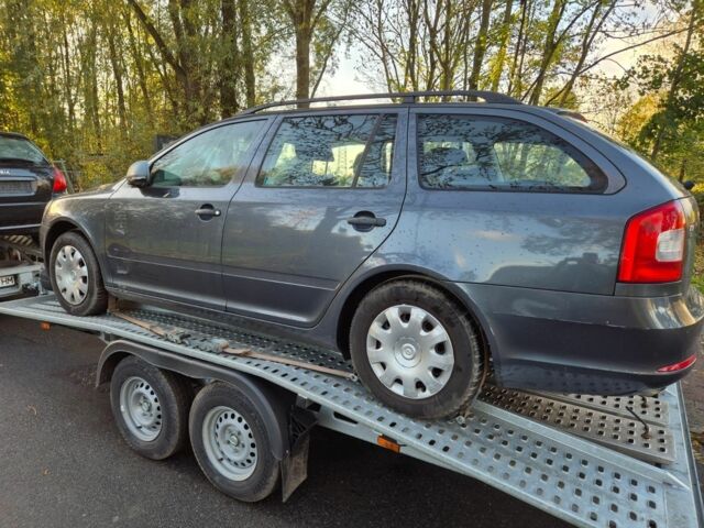 Серый Шкода Октавия, объемом двигателя 1 л и пробегом 225 тыс. км за 6600 $, фото 7 на Automoto.ua