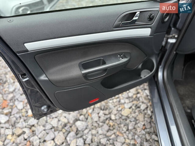 Серый Шкода Октавия, объемом двигателя 1.6 л и пробегом 196 тыс. км за 9850 $, фото 24 на Automoto.ua