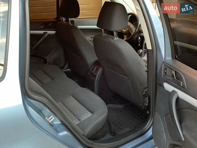 Сірий Шкода Октавія, об'ємом двигуна 1.39 л та пробігом 159 тис. км за 7999 $, фото 28 на Automoto.ua