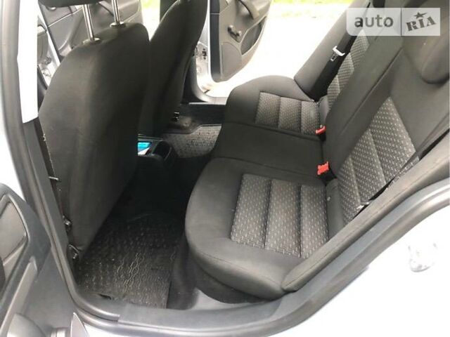 Шкода Октавія 2011 у Чернівцях на Automoto.ua Сірий Шкода Октавія, об'ємом двигуна 1.6 л та пробігом 301 тис. км за 4900 $, фото 14 на Automoto.ua