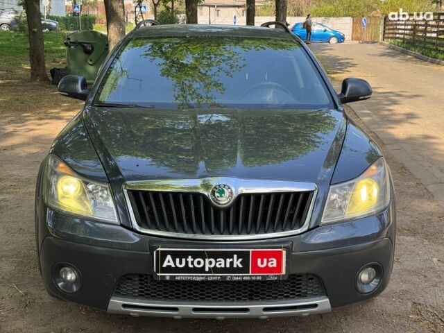 Сірий Шкода Октавія, об'ємом двигуна 1.8 л та пробігом 224 тис. км за 9890 $, фото 1 на Automoto.ua