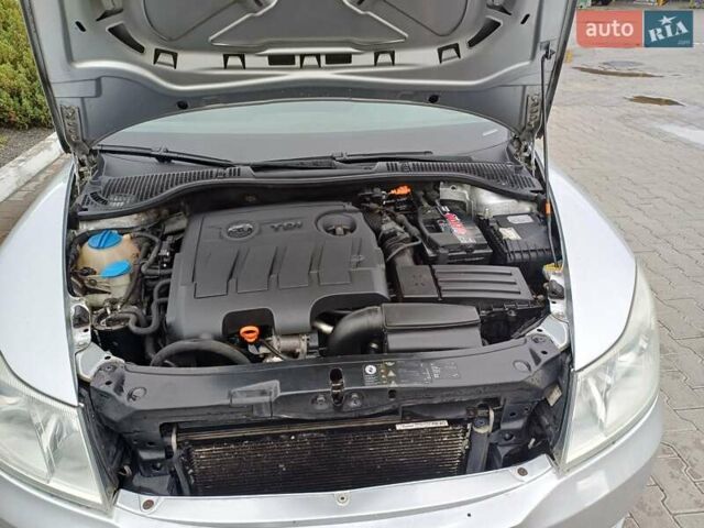 Сірий Шкода Октавія, об'ємом двигуна 1.6 л та пробігом 280 тис. км за 6950 $, фото 38 на Automoto.ua
