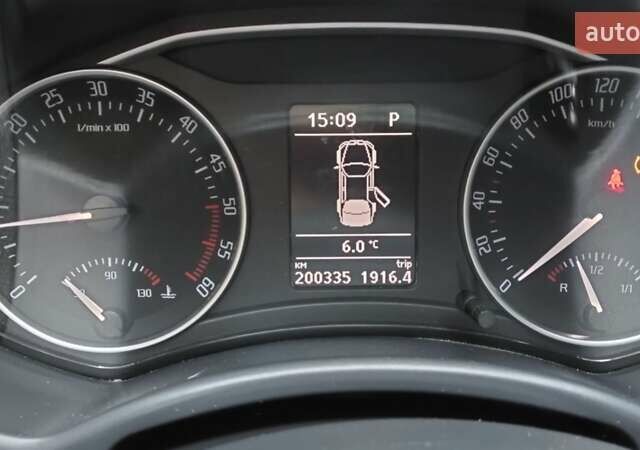 Шкода Октавия 2011 в Рахове на Automoto.ua Серый Шкода Октавия, объемом двигателя 1.6 л и пробегом 202 тыс. км за 9300 $, фото 9 на Automoto.ua