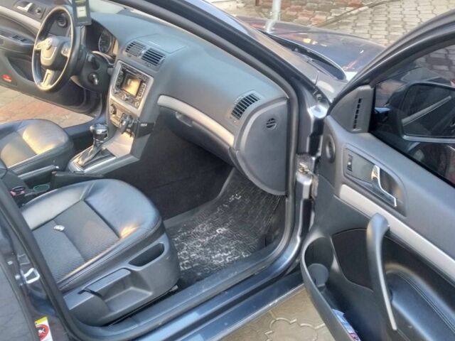 Сірий Шкода Октавія, об'ємом двигуна 0 л та пробігом 250 тис. км за 8500 $, фото 5 на Automoto.ua