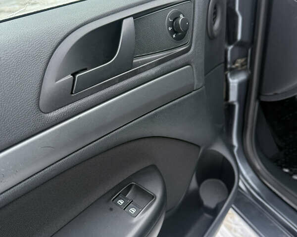 Серый Шкода Октавия, объемом двигателя 1.4 л и пробегом 230 тыс. км за 7000 $, фото 22 на Automoto.ua