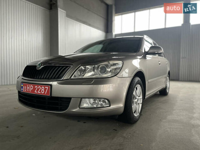 Сірий Шкода Октавія, об'ємом двигуна 1.6 л та пробігом 208 тис. км за 9150 $, фото 7 на Automoto.ua