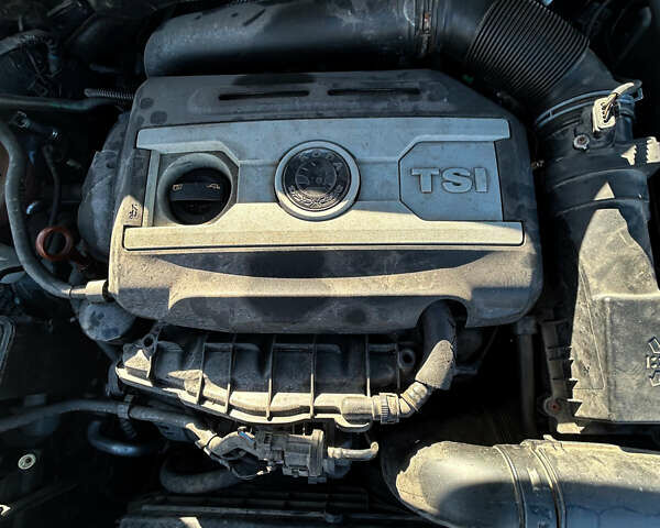 Шкода Октавия 2011 в Житомире на Automoto.ua Серый Шкода Октавия, объемом двигателя 1.8 л и пробегом 167 тыс. км за 7800 $, фото 16 на Automoto.ua