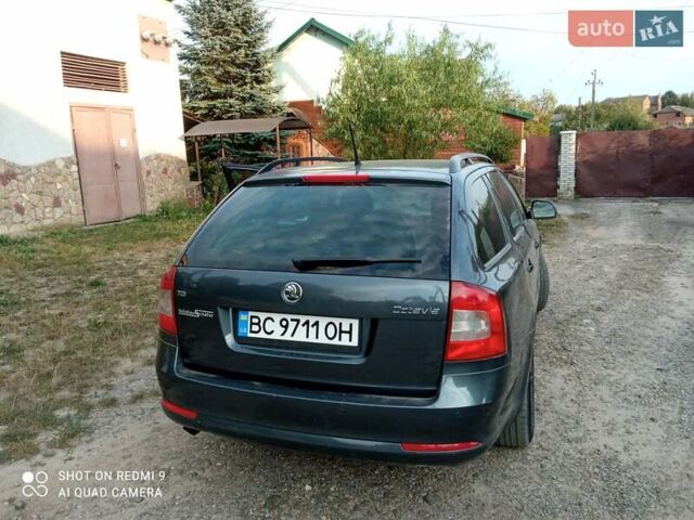 Серый Шкода Октавия, объемом двигателя 1.6 л и пробегом 297 тыс. км за 8000 $, фото 1 на Automoto.ua