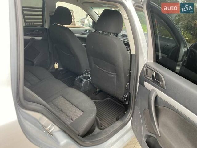 Серый Шкода Октавия, объемом двигателя 1.6 л и пробегом 230 тыс. км за 7350 $, фото 5 на Automoto.ua