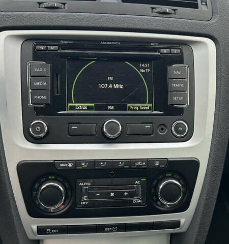 Серый Шкода Октавия, объемом двигателя 1.2 л и пробегом 209 тыс. км за 6200 $, фото 22 на Automoto.ua