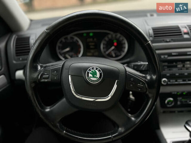 Сірий Шкода Октавія, об'ємом двигуна 1.4 л та пробігом 180 тис. км за 7299 $, фото 23 на Automoto.ua