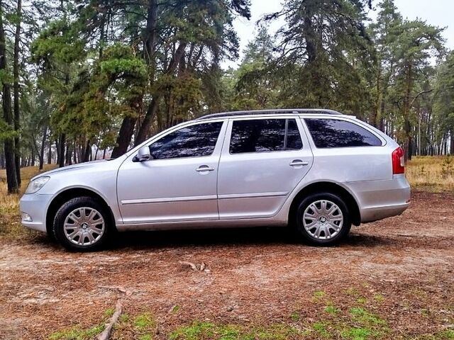 Сірий Шкода Октавія, об'ємом двигуна 1.8 л та пробігом 234 тис. км за 6650 $, фото 7 на Automoto.ua