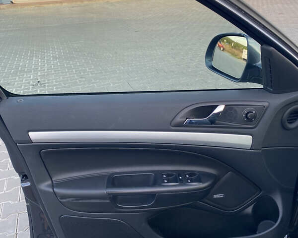 Серый Шкода Октавия, объемом двигателя 2 л и пробегом 218 тыс. км за 9900 $, фото 41 на Automoto.ua