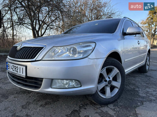 Сірий Шкода Октавія, об'ємом двигуна 1.6 л та пробігом 317 тис. км за 6999 $, фото 6 на Automoto.ua