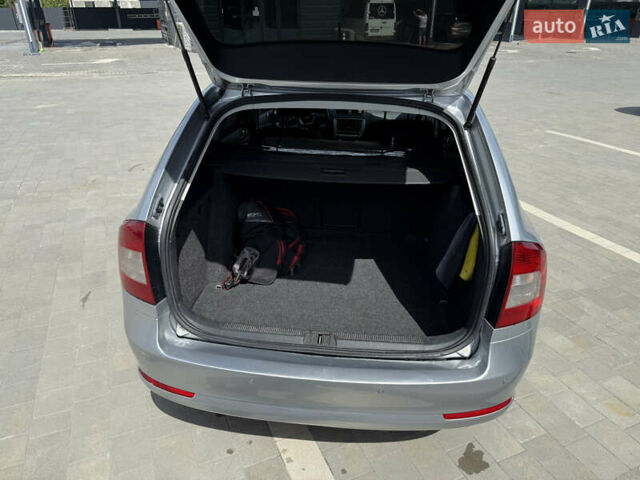 Серый Шкода Октавия, объемом двигателя 1.6 л и пробегом 344 тыс. км за 8700 $, фото 30 на Automoto.ua